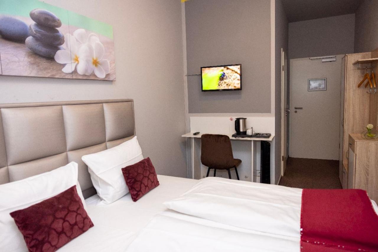 Twinhof Hotel Hamburg Bagian luar foto